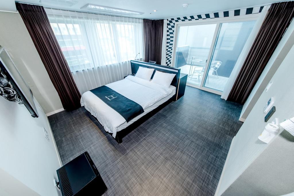 Publico Hotel Согвипхо Экстерьер фото