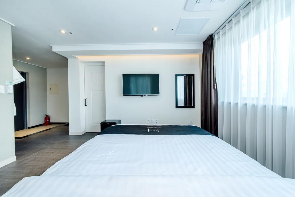 Publico Hotel Согвипхо Экстерьер фото