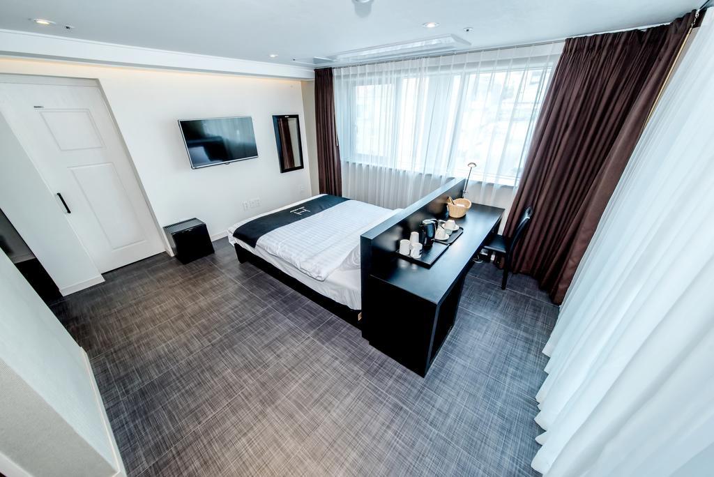 Publico Hotel Согвипхо Экстерьер фото