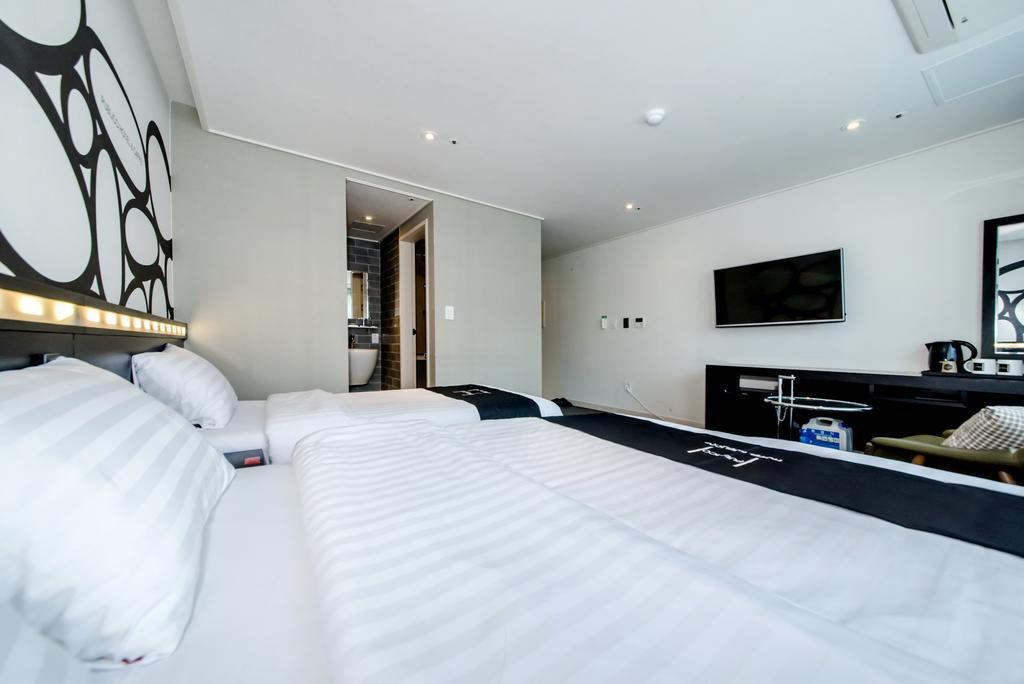 Publico Hotel Согвипхо Экстерьер фото