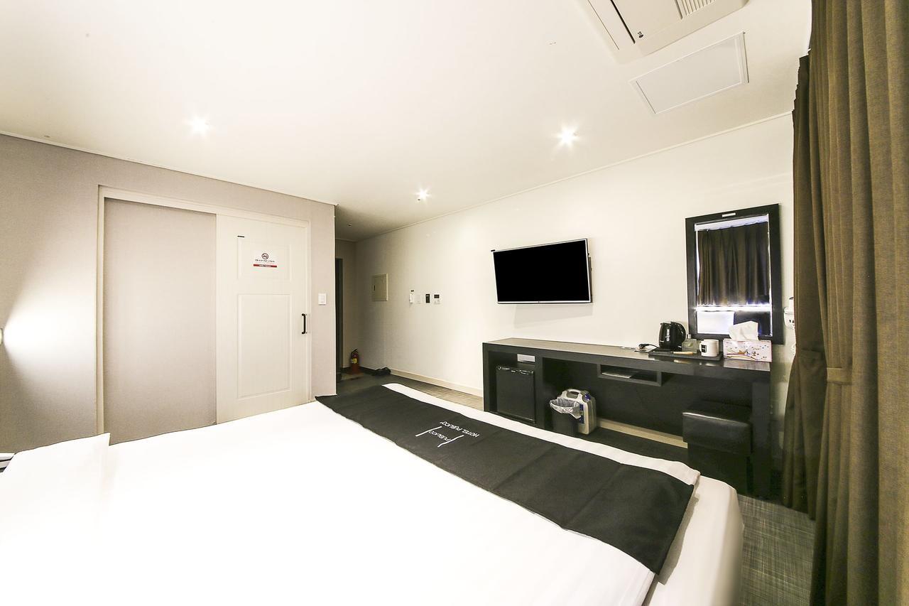 Publico Hotel Согвипхо Экстерьер фото